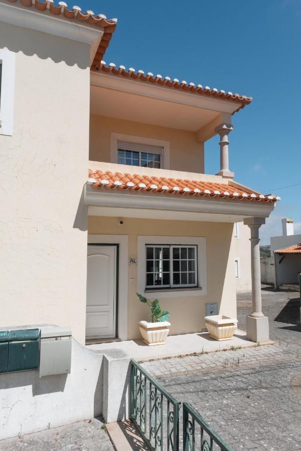 Berlenga Beach House Praia da Lourinha ภายนอก รูปภาพ